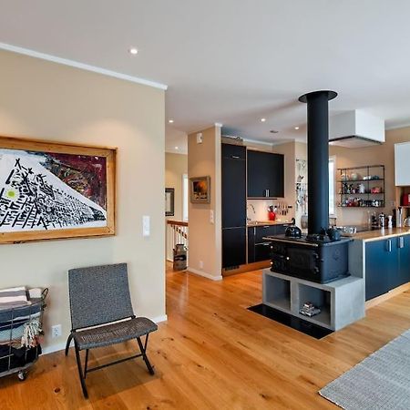 Amazing Seaview Lodge, Kabelvag Bagian luar foto