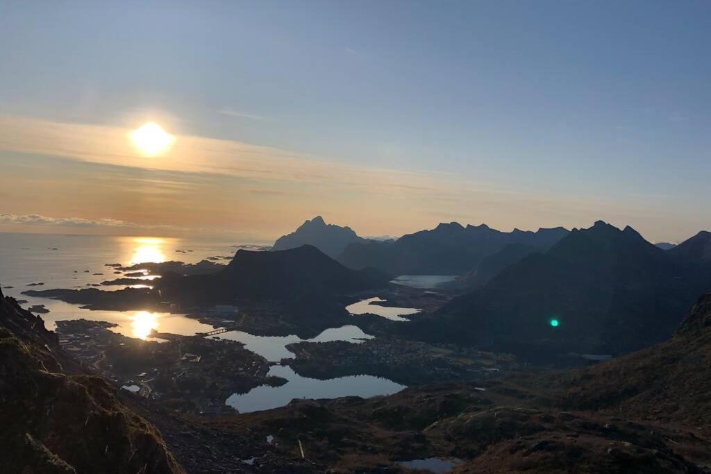 Amazing Seaview Lodge, Kabelvag Bagian luar foto