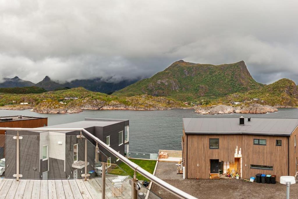 Amazing Seaview Lodge, Kabelvag Bagian luar foto
